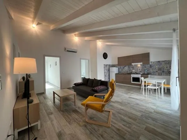 Casa Sylvia Apartman SantʼAntìoco